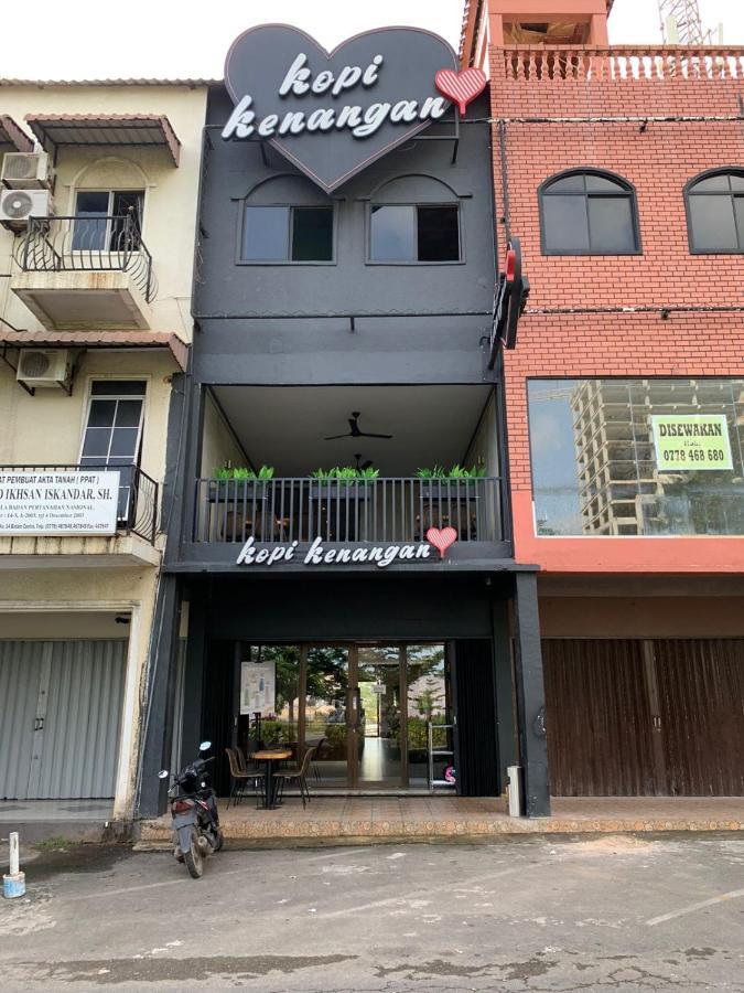 Sky View Hotel Managed By Os Batam Zewnętrze zdjęcie