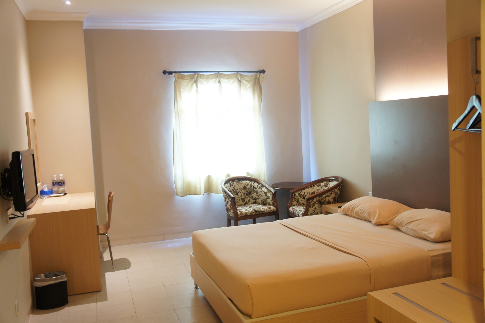 Sky View Hotel Managed By Os Batam Zewnętrze zdjęcie