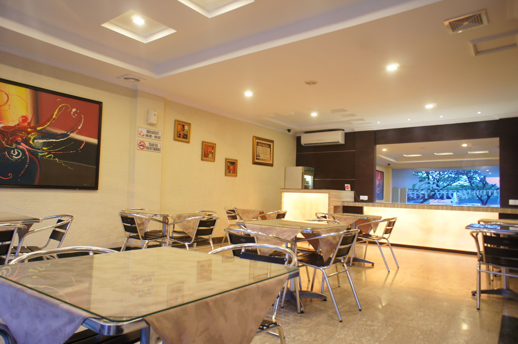 Sky View Hotel Managed By Os Batam Zewnętrze zdjęcie